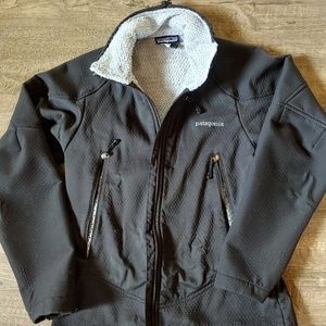 Patagonia softshell jacket